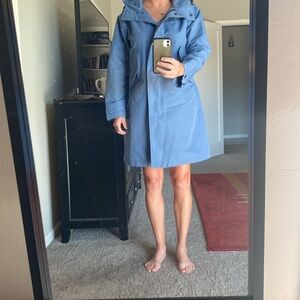 Everlane rain jacket. Size M